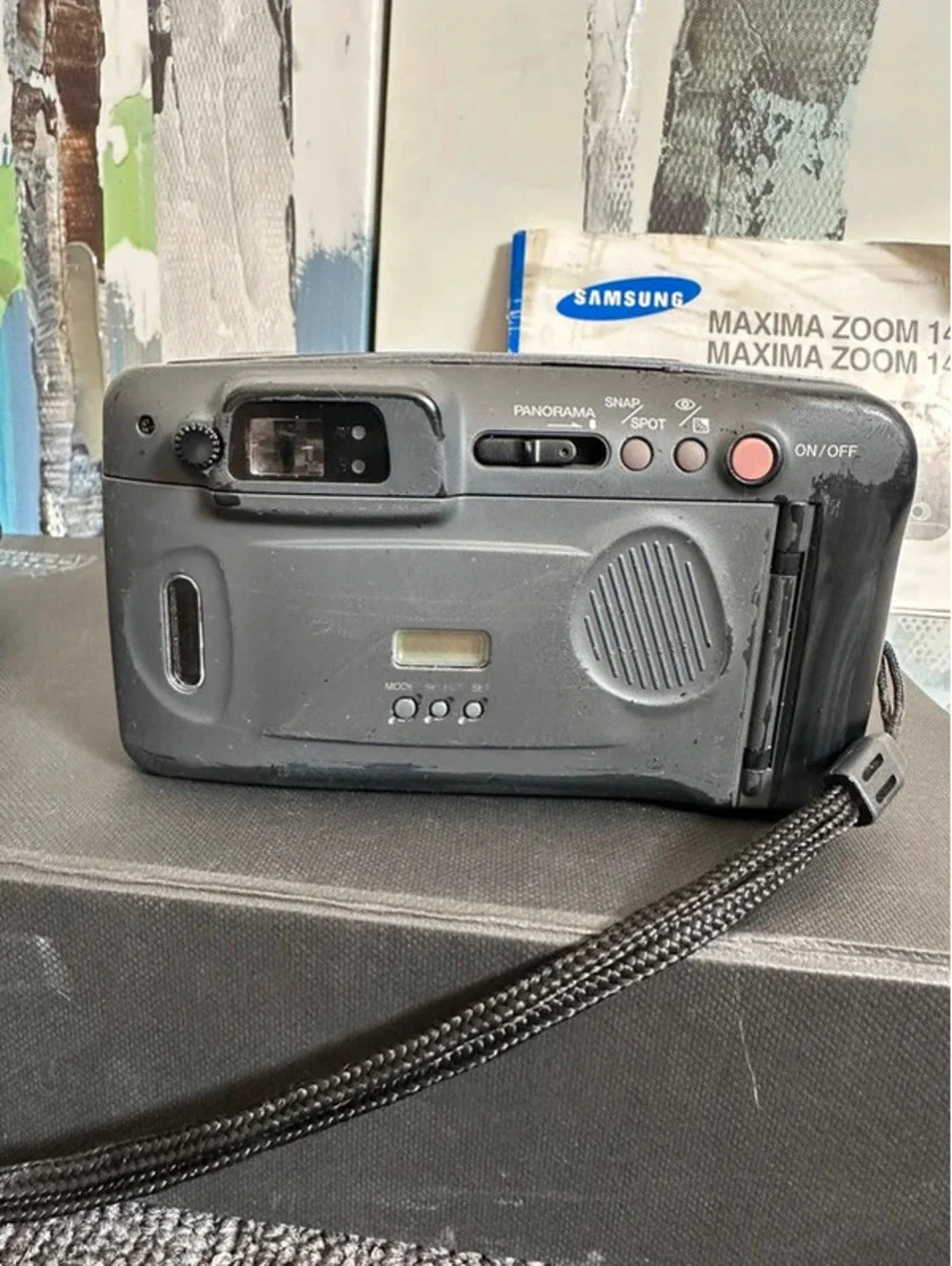 Samsung Maxima Zoom 145S 35mm Point & Shoot Film Camera w/ Case & Original Box